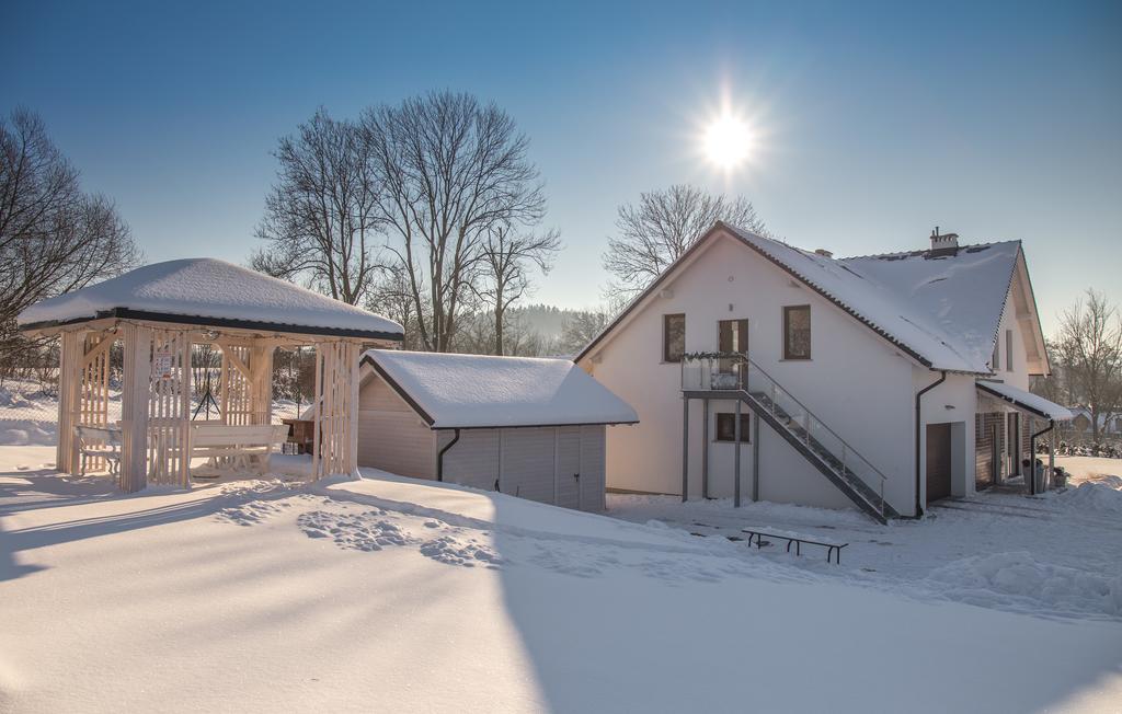 Apartamenty U Harrego I Przy Stawie Spa Z Klimatyzacja, Balia, Sauna, Ogrodem I Parkingiem Bad Kudowa Exterior foto